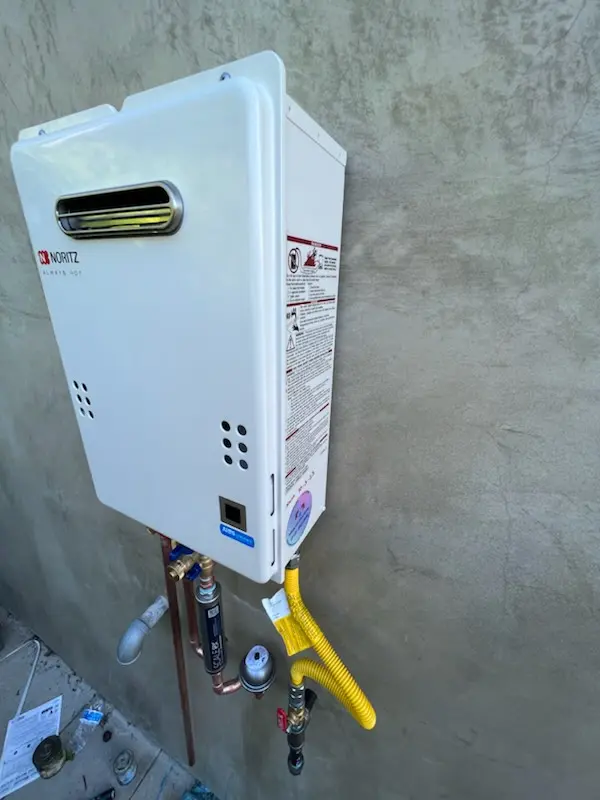 Tankless water heater installation for Warr Acres homes